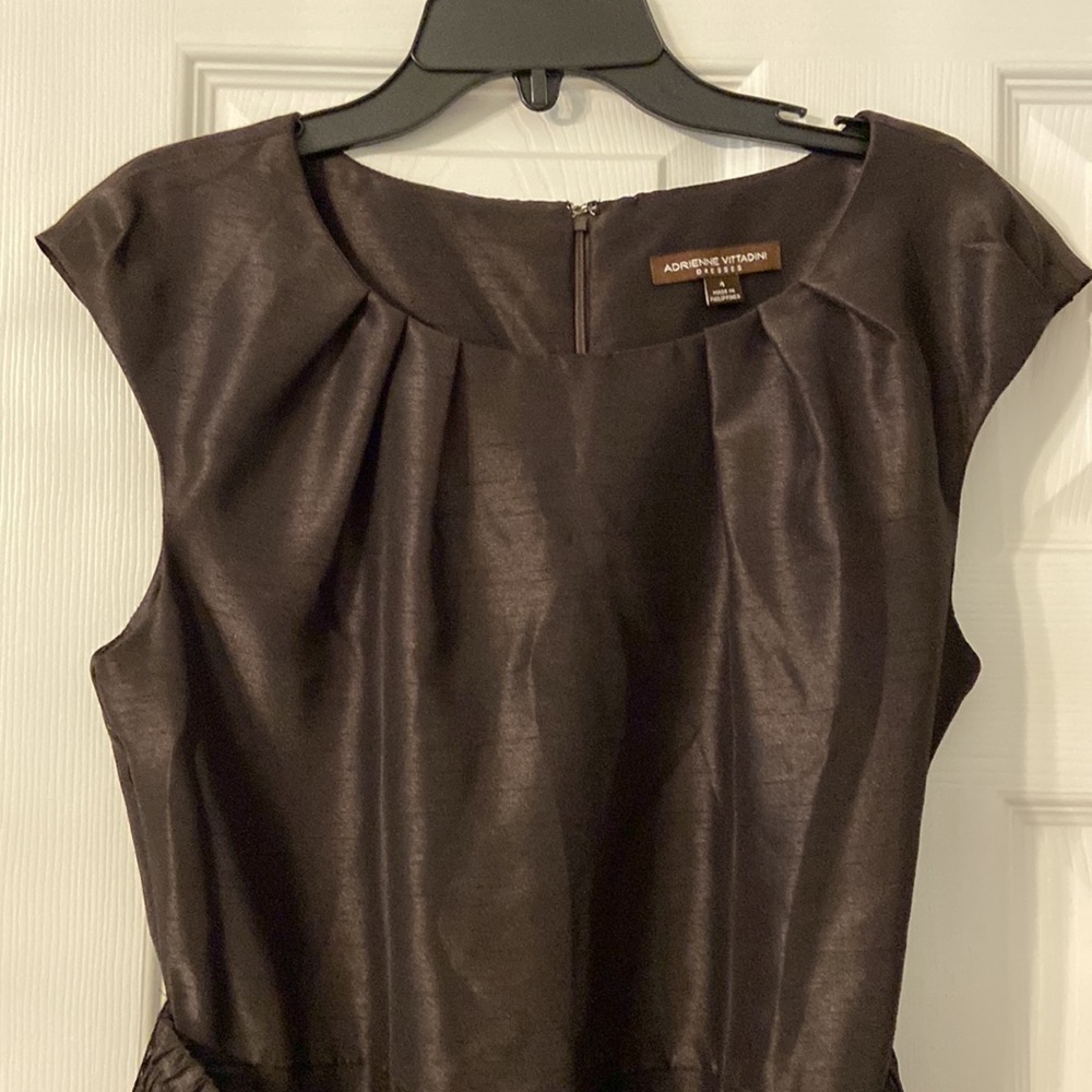 Adrienne Vittadini Dress size 4 excellent condition long 36” bust 32” - Picture 3 of 16